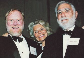 Gary Sturm, Evelyn Axelrod, and Dr. Herbert R. Axelrod at a Smithsonian event acknowledging the Axelrod’s largesse